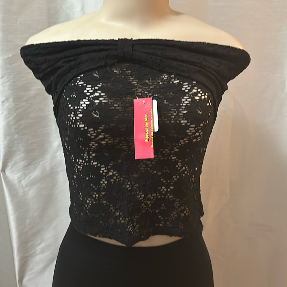 Yabes Black lace Medium Sleeveless Top with Bow across the front